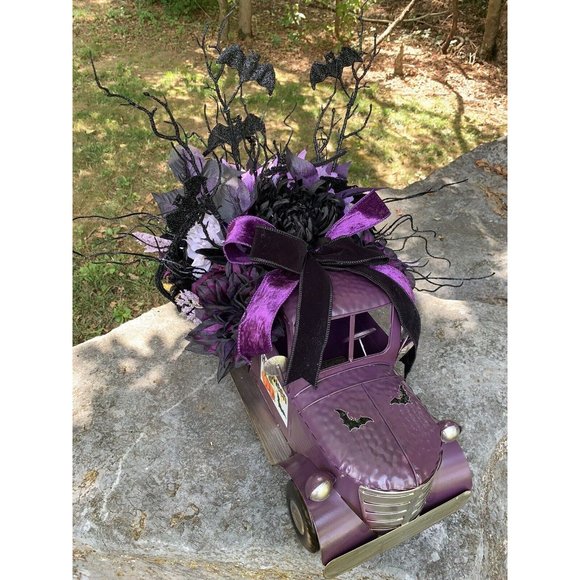 Halloween Handmade Floral Purple Truck Centerpiece NEW